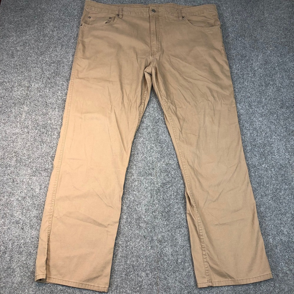 Magellan Outdoors Stain Release Khaki Pants Men 40W x 32L Classic Fit Chinos